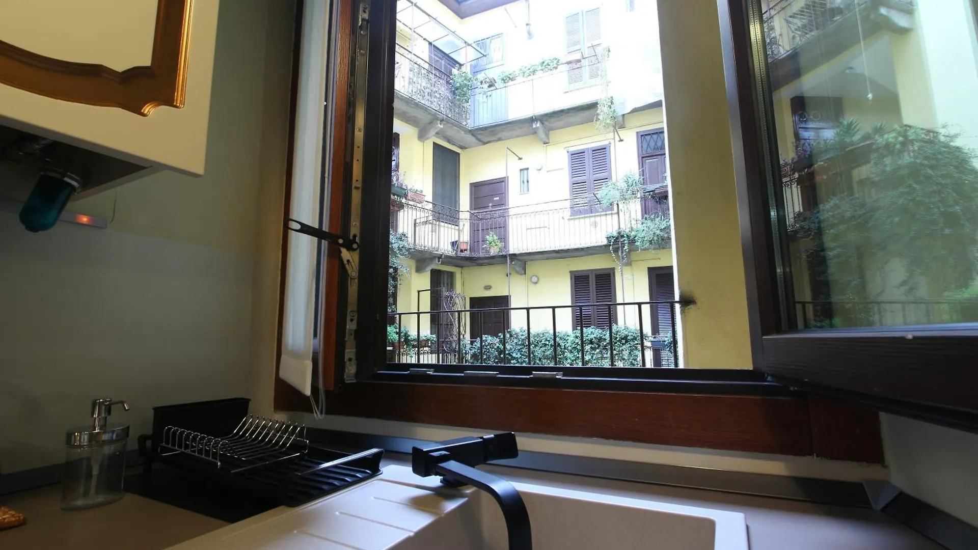 Bamboo Milano Darsena Διαμέρισμα  Μιλάνο